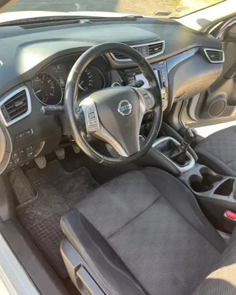 Nissan Qashqai cena 50700 przebieg: 210000, rok produkcji 2015 z Tychy małe 497